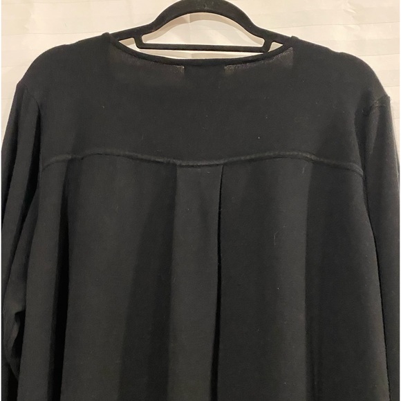 Tahari womens black lightweight long sweater size 2X Scandinavian minimalist - Picture 6 of 8